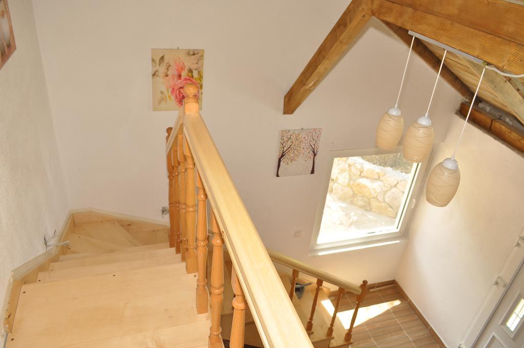 Apartments & Rooms Bojic コラシン エクステリア 写真